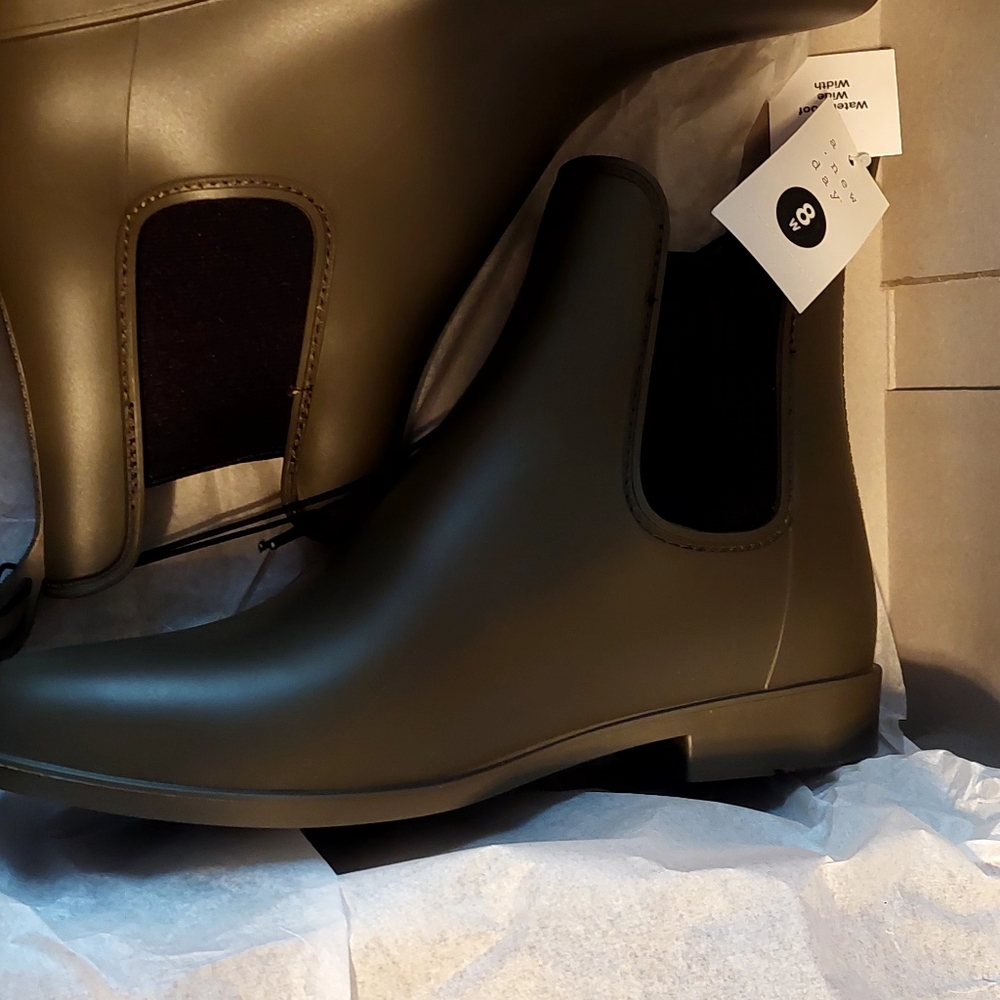 Chelsea Boot - Picture 4 of 4